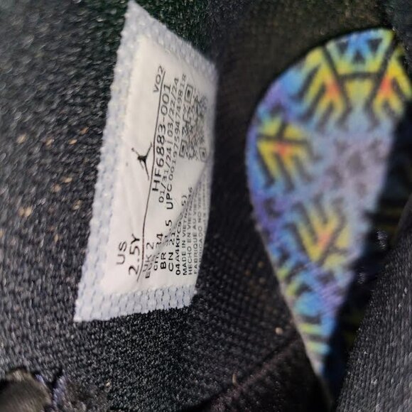 Jordan 1 Mid Little/Big Kids' Cleats Size 2.5Y - Picture 6 of 6